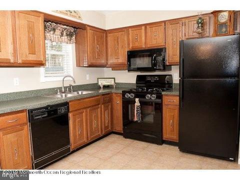 147 Sunset Dr, Forked River, NJ 08731 photo 3