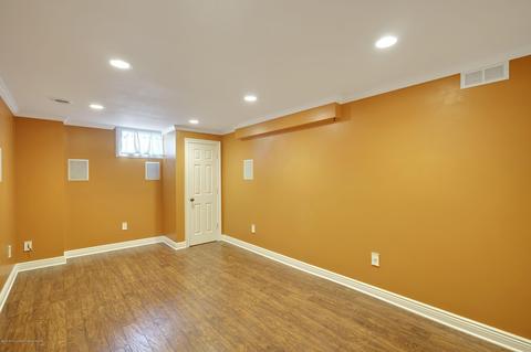 943 Gloucester Ave, Brick, NJ 08723 photo 54