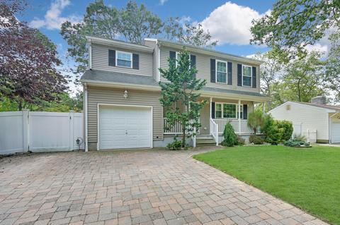 943 Gloucester Ave, Brick, NJ 08723 photo 6
