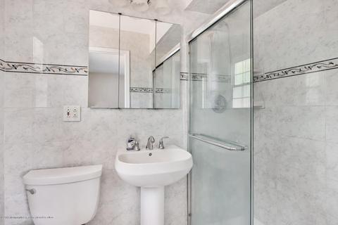 5 Dora Ct, Leonardo, NJ 07737 photo 8