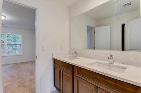 11 Andre Ave, Edison, NJ 08817 photo 1