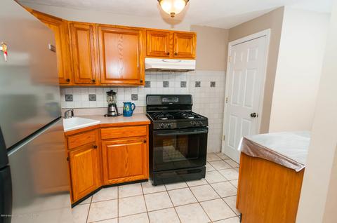 93 Macarthur Dr, Edison, NJ 08837 photo 6