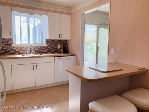 9 Bruce Ter, Jackson, NJ 08527 photo 4