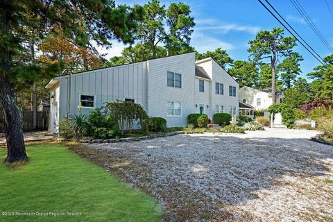 77 Holly Dr, Waretown, NJ 08758 photo 4