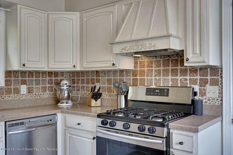 77 Holly Dr, Waretown, NJ 08758 photo 23