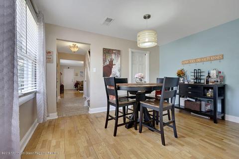 77 Holly Dr, Waretown, NJ 08758 photo 18