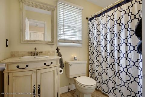 77 Holly Dr, Waretown, NJ 08758 photo 33