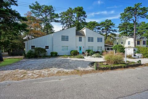 77 Holly Dr, Waretown, NJ 08758 photo 6