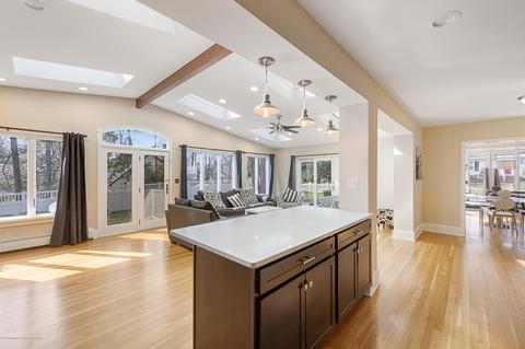 103 Clive St, Edison, NJ 08820 photo 24