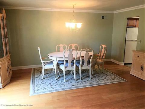 21 Knoll Ct, Matawan, NJ 07747 photo 11