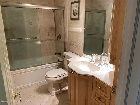 21 Knoll Ct, Matawan, NJ 07747 photo 19