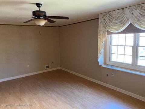 21 Knoll Ct, Matawan, NJ 07747 photo 20