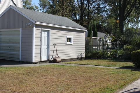161 Old Rd, Sewaren, NJ 07077 photo 18