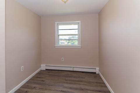 237 Main St, Forked River, NJ 08731 photo 5