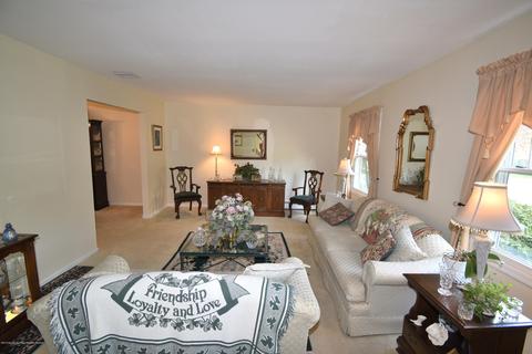 441 7th St, Waretown, NJ 08758 photo 4