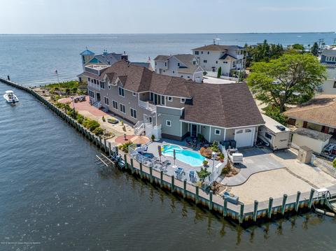 17 Point Rd, Waretown, NJ 08758 photo 2