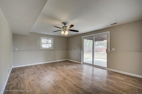 24 Pine Rd, Howell, NJ 07731 photo 17