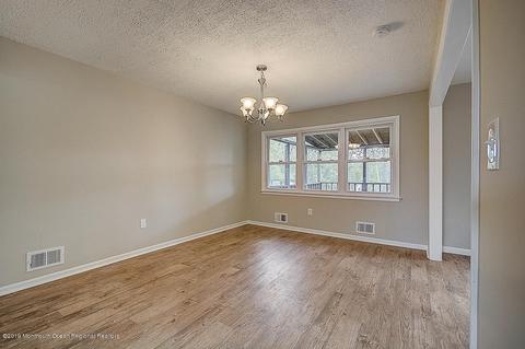 24 Pine Rd, Howell, NJ 07731 photo 4