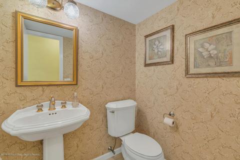 618 Valley Rd, Brielle, NJ 08730 photo 18