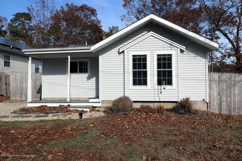1836 Whitcomb Rd, Forked River, NJ 08731 photo 2