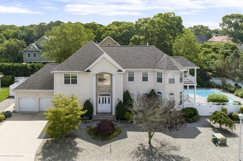 27 Callaghan Rd, Brick, NJ 08724 photo 2