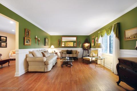 5 Seven Oaks Dr, Holmdel, NJ 07733 photo 5