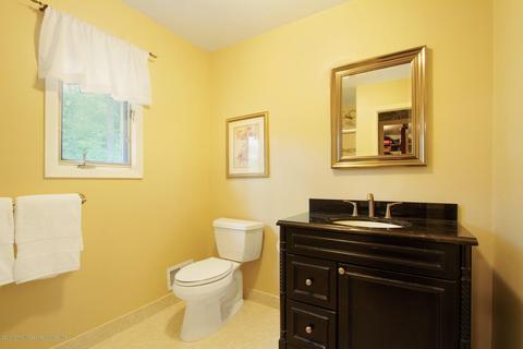 5 Seven Oaks Dr, Holmdel, NJ 07733 photo 21