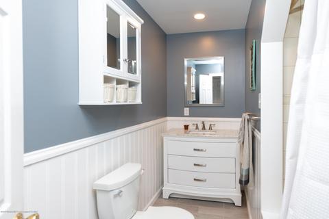 2 Gary Dr, Middletown, NJ 07748 photo 25