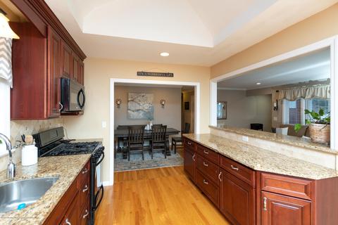 2 Gary Dr, Middletown, NJ 07748 photo 11