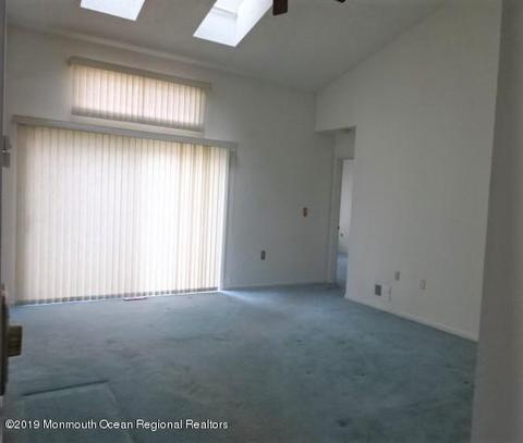 25 S Baker Dr, Jackson, NJ 08527 photo 6