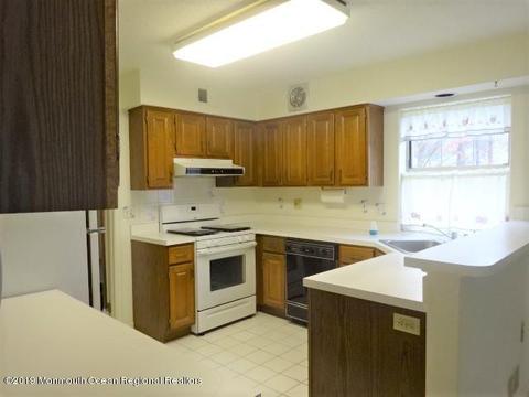 25 S Baker Dr, Jackson, NJ 08527 photo 3