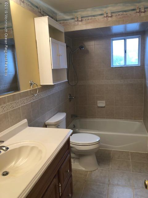 545 Harris Ave, Brielle, NJ 08730 photo 5
