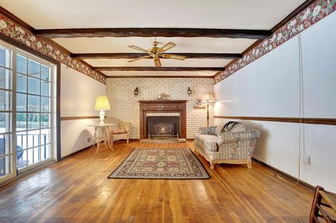 132 Woodgate Rd, Middletown, NJ 07748 photo 9