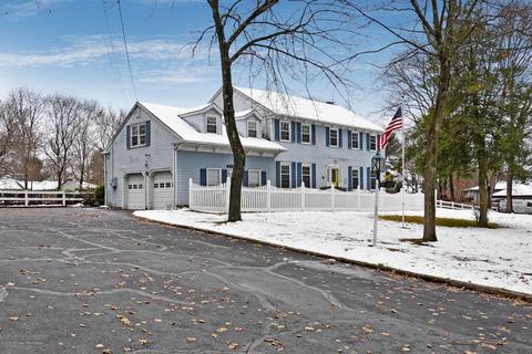 132 Woodgate Rd, Middletown, NJ 07748 photo 3