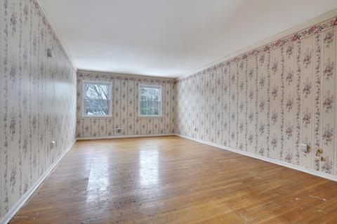 132 Woodgate Rd, Middletown, NJ 07748 photo 15