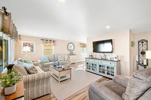 2 E Florida Ave, Long Beach Township, NJ 08008 photo 7