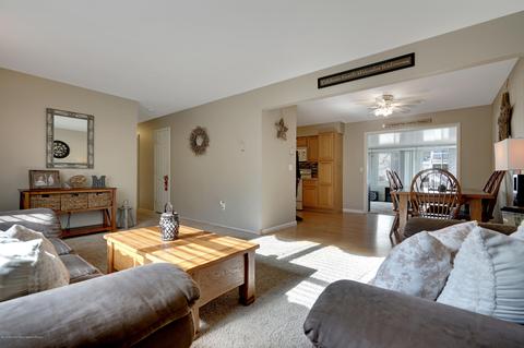 27 Barbara Ct, Waretown, NJ 08758 photo 7