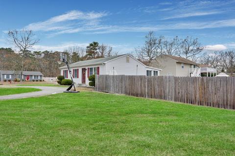 27 Barbara Ct, Waretown, NJ 08758 photo 3