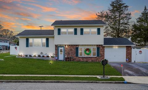 77 Forest Dr, Jackson, NJ 08527 photo 1