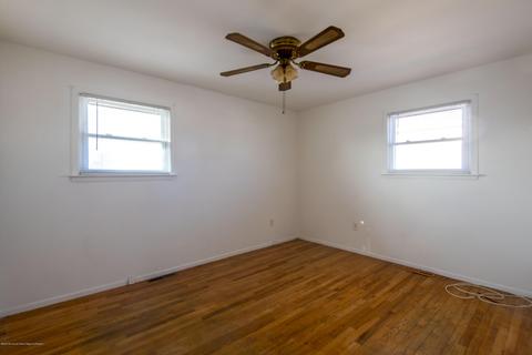 108 E Potomac Dr, Little Egg Harbor, NJ 08087 photo 17