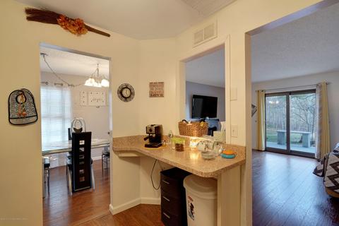 208 Violet Ln, Jackson, NJ 08527 photo 14