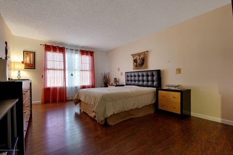 208 Violet Ln, Jackson, NJ 08527 photo 15