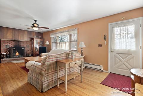 406 Constitution Dr, Forked River, NJ 08731 photo 2