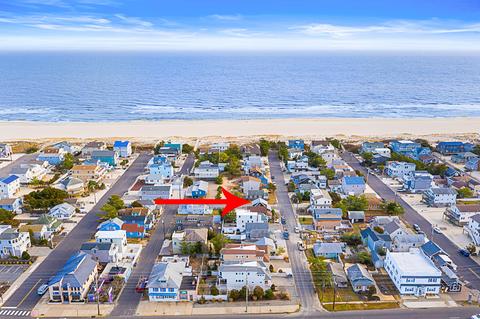 111 E 27th St, Ship Bottom, NJ 08008 photo 2