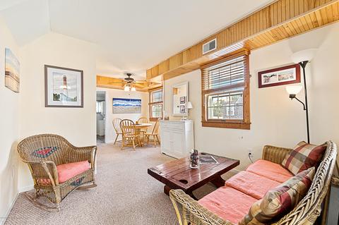111 E 27th St, Ship Bottom, NJ 08008 photo 4