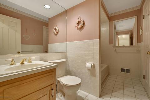 1111 Riverview Dr, Brielle, NJ 08730 photo 30