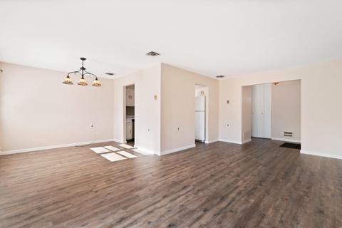 63 Whitman St, Brick, NJ 08724 photo 8