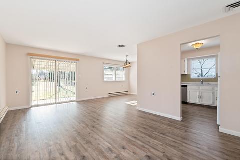 63 Whitman St, Brick, NJ 08724 photo 7
