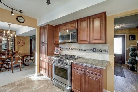 129 D St, Brick, NJ 08723 photo 11