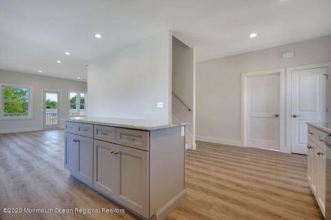102 Atlantic Ave, Waretown, NJ 08758 photo 12